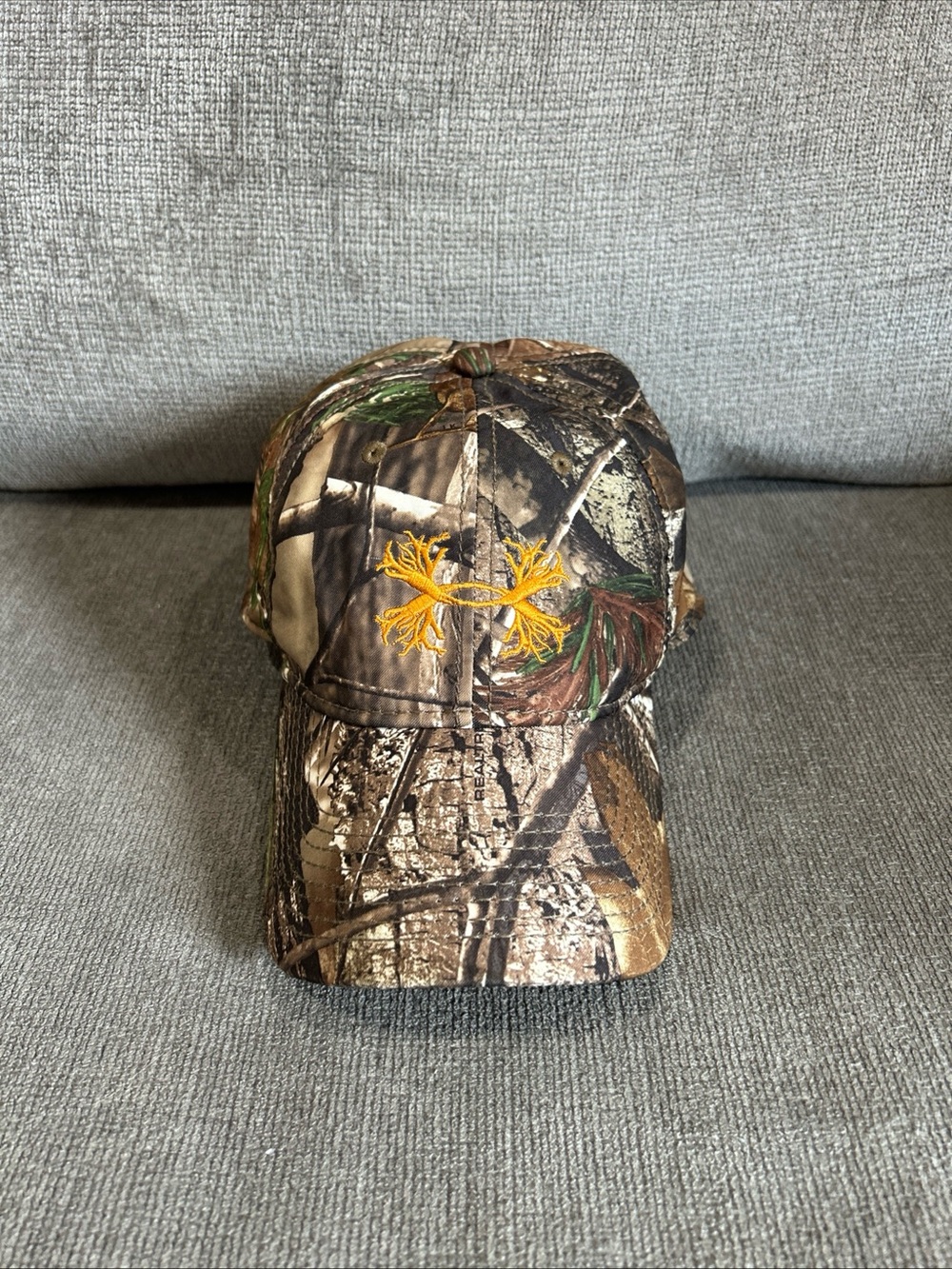 Under Armour Real Tree Baseball Cap Hat Camouflage Mens Adjustable SnapBack